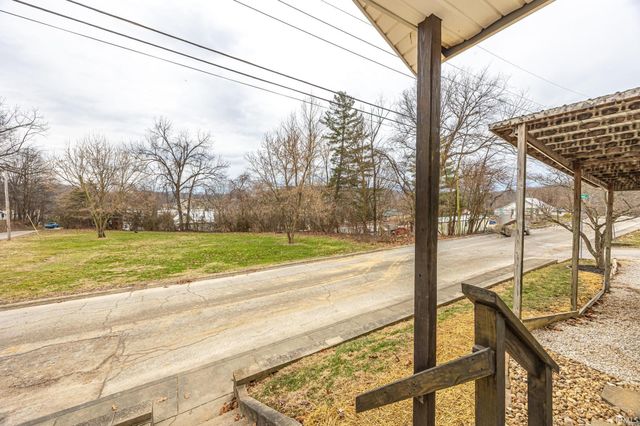 879 S Washington Street, French Lick, IN 47432
