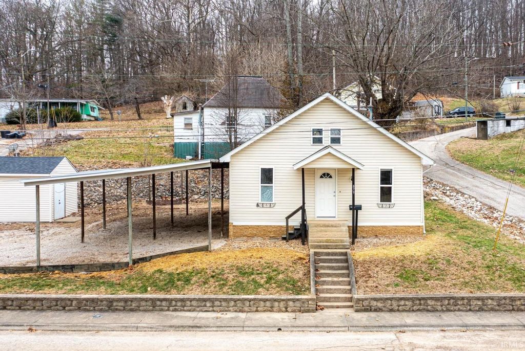879 S Washington Street, French Lick, IN 47432