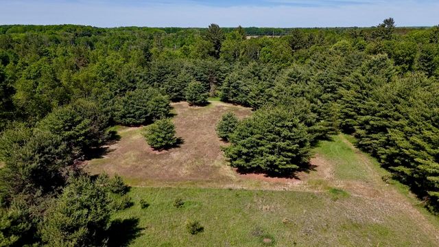 5595 75th Avenue, Hinton Twp, MI 49332