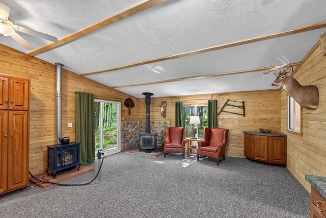 5595 75th Avenue, Hinton Twp, MI 49332
