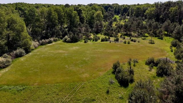 5595 75th Avenue, Hinton Twp, MI 49332