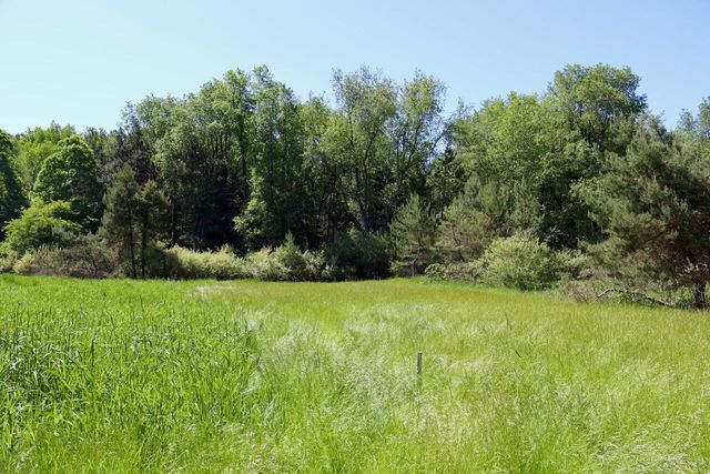 5595 75th Avenue, Hinton Twp, MI 49332