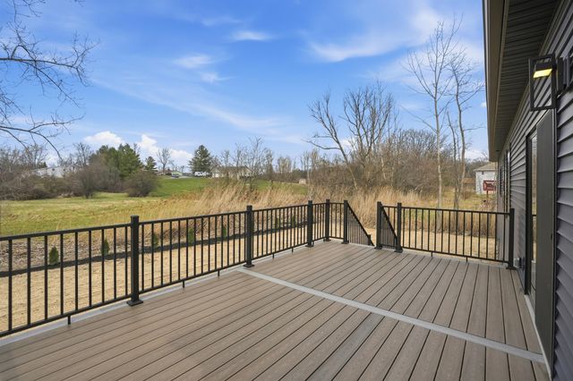 754 Cirque Drive, Crown Point, IN 46307