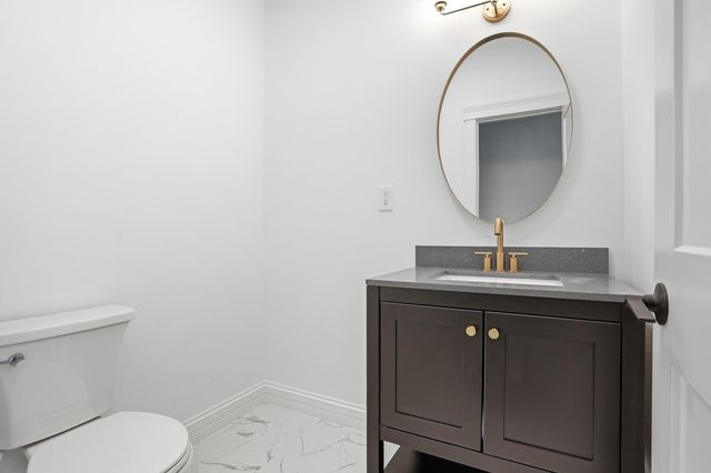 754 Cirque Drive, Crown Point, IN 46307