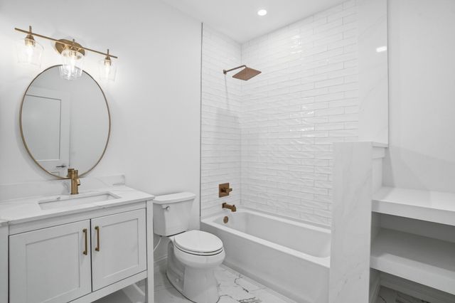 754 Cirque Drive, Crown Point, IN 46307