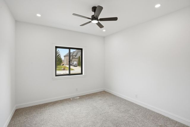 754 Cirque Drive, Crown Point, IN 46307