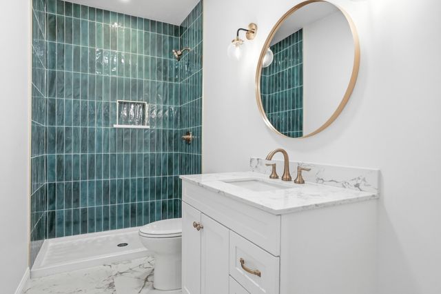 754 Cirque Drive, Crown Point, IN 46307