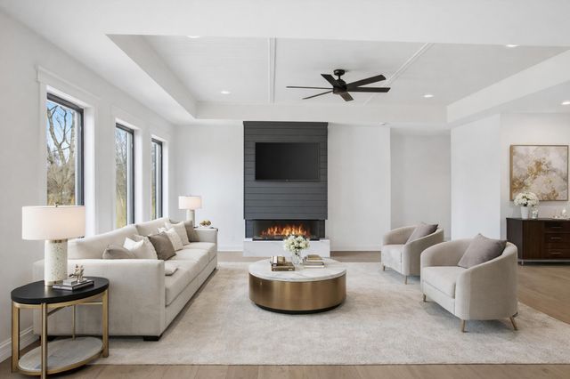 754 Cirque Drive, Crown Point, IN 46307