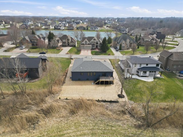 754 Cirque Drive, Crown Point, IN 46307