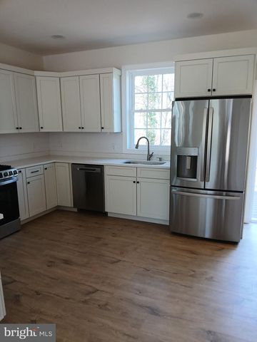 7 ORCHARD ALLEY, Spring City, PA 19475