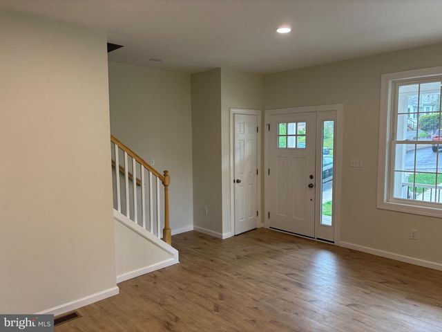 7 ORCHARD ALLEY, Spring City, PA 19475