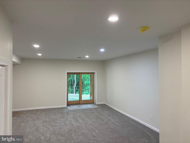 7 ORCHARD ALLEY, Spring City, PA 19475