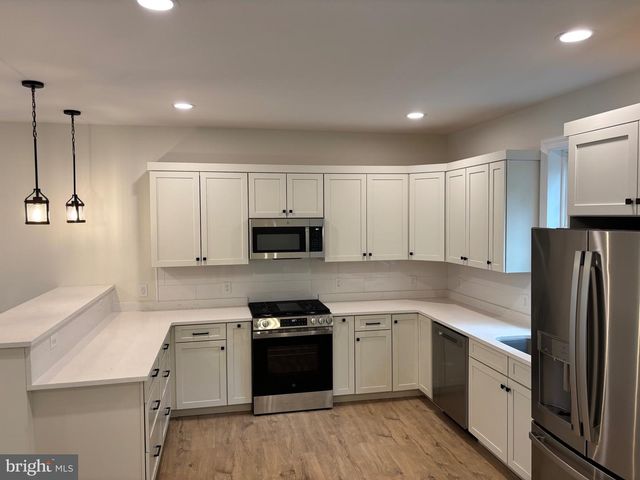 7 ORCHARD ALLEY, Spring City, PA 19475