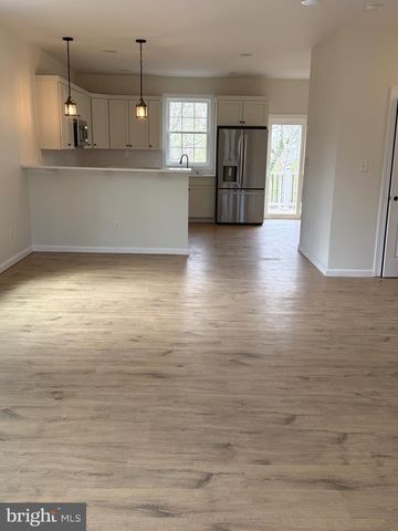 7 ORCHARD ALLEY, Spring City, PA 19475