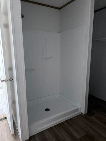 121 Oak Log Lake Rd., Conway, SC 29526