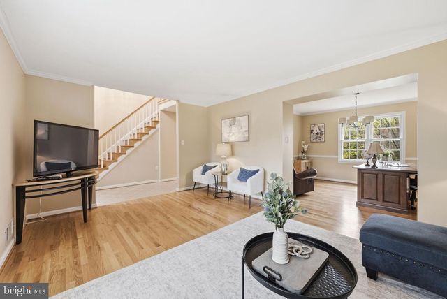 9800 KOHOUTEK CT, Vienna, VA 22182