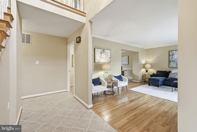 9800 KOHOUTEK CT, Vienna, VA 22182