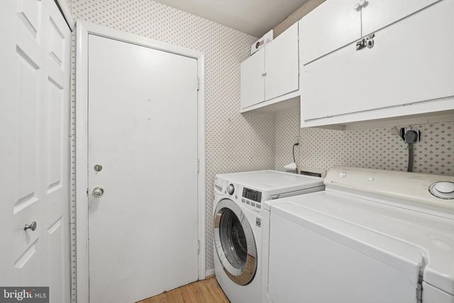 9800 KOHOUTEK CT, Vienna, VA 22182