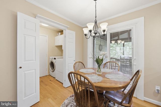 9800 KOHOUTEK CT, Vienna, VA 22182