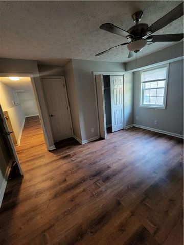 5705 Glandor Drive SE, Mableton, GA 30126