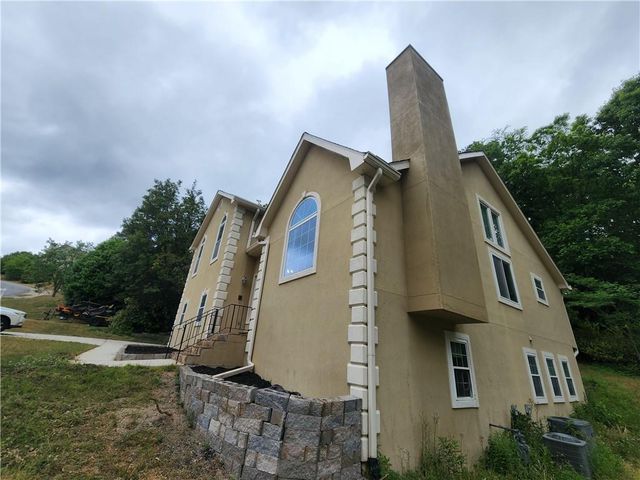 5705 Glandor Drive SE, Mableton, GA 30126