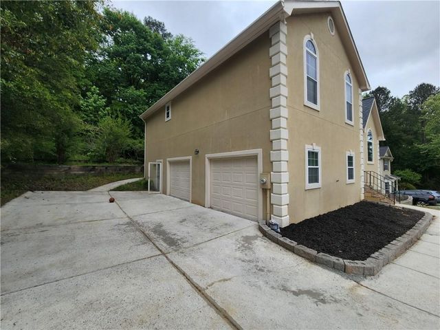 5705 Glandor Drive SE, Mableton, GA 30126