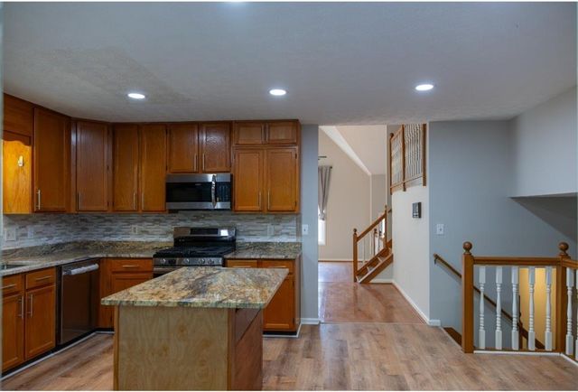 5705 Glandor Drive SE, Mableton, GA 30126