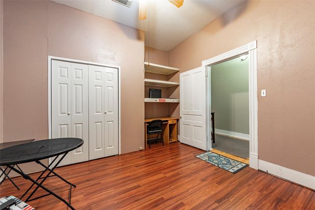 2809 Bernardo De Galvez Avenue, Galveston, TX 77550