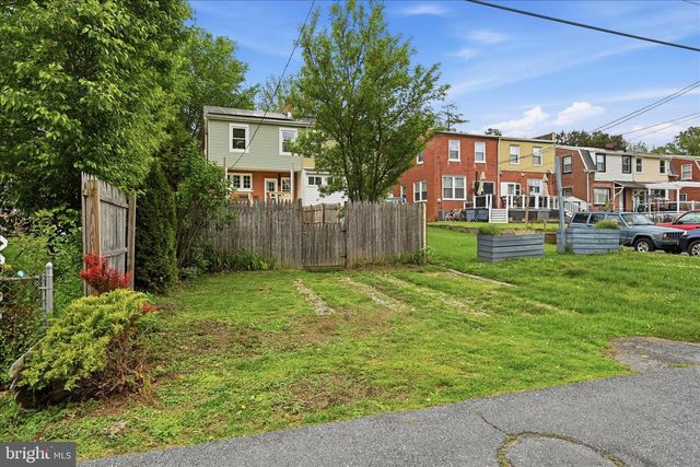 1230 ELM AVE, Lancaster, PA 17603