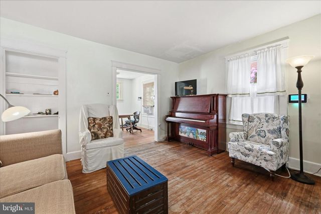 1230 ELM AVE, Lancaster, PA 17603