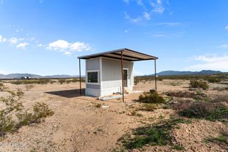 39067 AVENUE 57 1/4th Avenue, Salome, AZ 85348