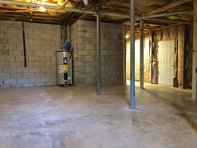 105 Cimmaron Dr, Goodlettsville, TN 37072