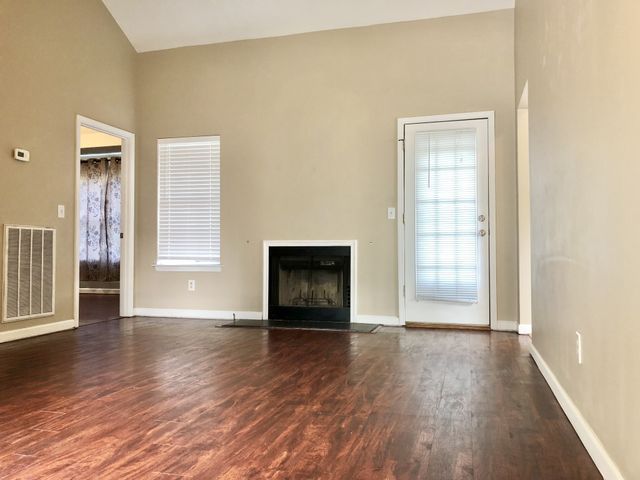 105 Cimmaron Dr, Goodlettsville, TN 37072