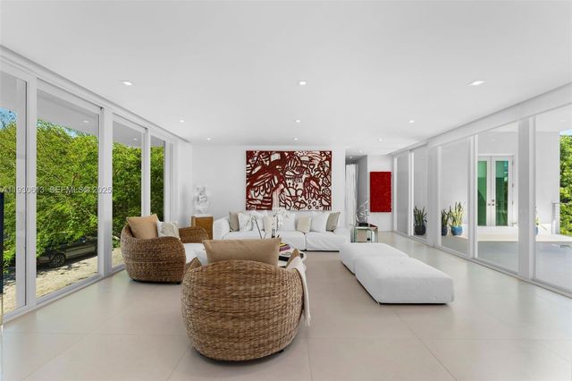 481 S Mashta Drive, Key Biscayne, FL 33149