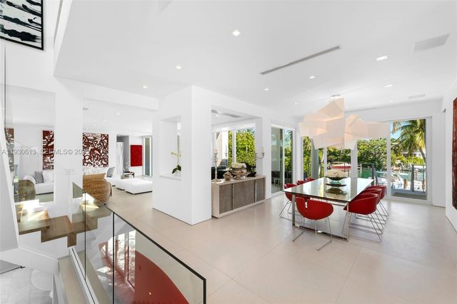 481 S Mashta Drive, Key Biscayne, FL 33149