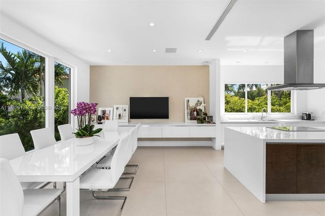 481 S Mashta Drive, Key Biscayne, FL 33149