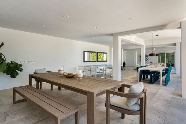 481 S Mashta Drive, Key Biscayne, FL 33149