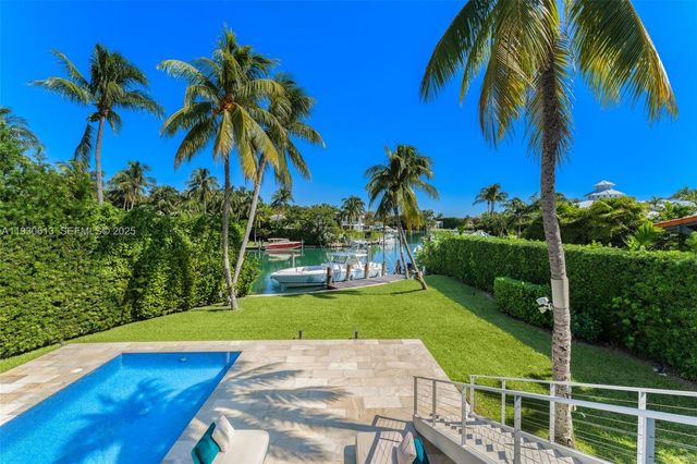 481 S Mashta Drive, Key Biscayne, FL 33149