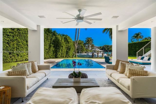 481 S Mashta Drive, Key Biscayne, FL 33149