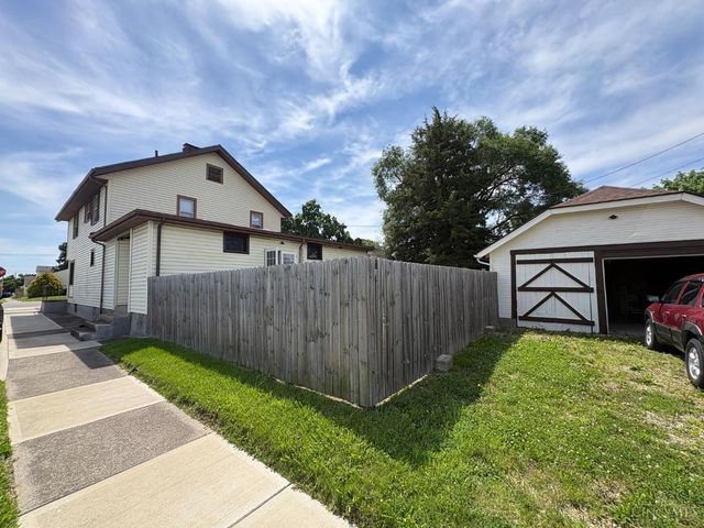 653 N E Street, Hamilton, OH 45013