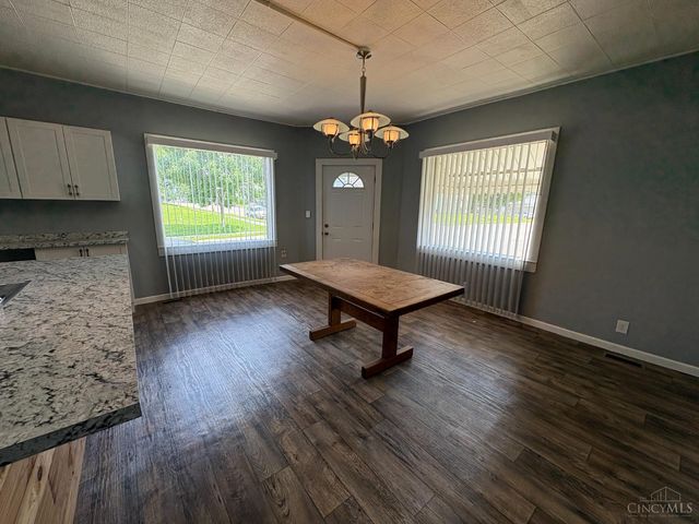 653 N E Street, Hamilton, OH 45013