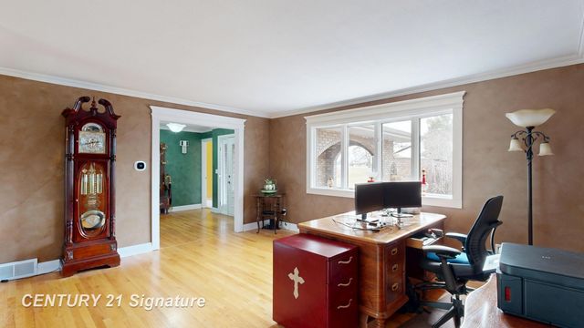 6728 N River Road, Tittabawassee Twp, MI 48623