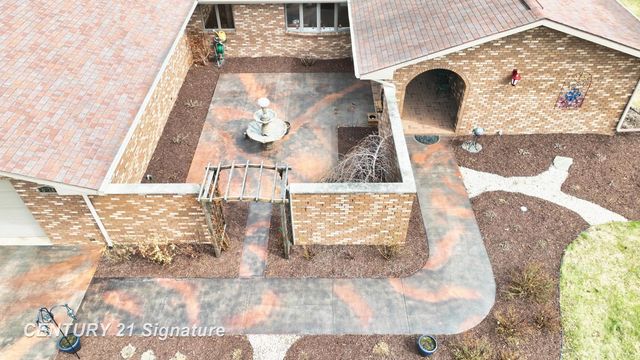 6728 N River Road, Tittabawassee Twp, MI 48623