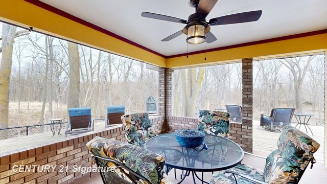 6728 N River Road, Tittabawassee Twp, MI 48623