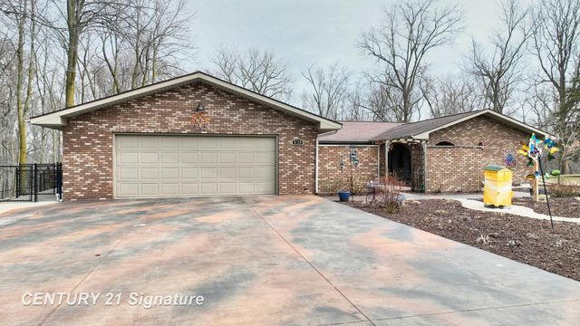 6728 N River Road, Tittabawassee Twp, MI 48623
