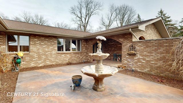 6728 N River Road, Tittabawassee Twp, MI 48623