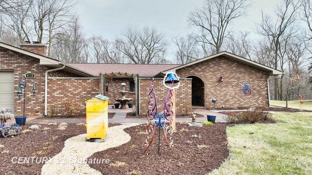6728 N River Road, Tittabawassee Twp, MI 48623