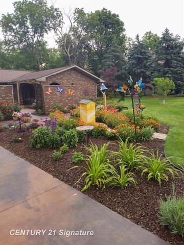 6728 N River Road, Tittabawassee Twp, MI 48623