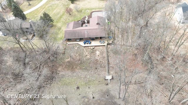 6728 N River Road, Tittabawassee Twp, MI 48623