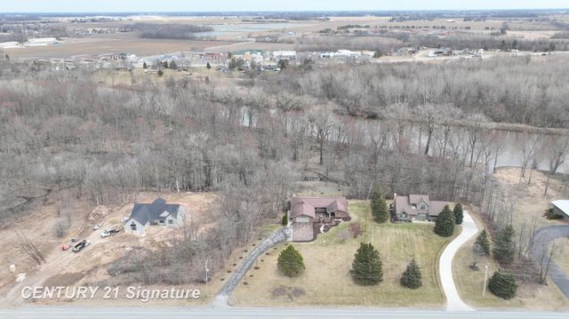 6728 N River Road, Tittabawassee Twp, MI 48623